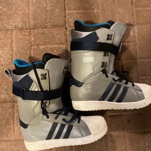 Adidas snowboard boots
